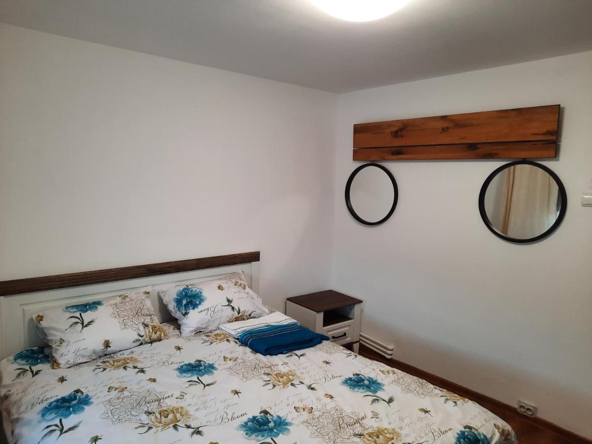 Apartament In Regim Hotelier Deva Eksteriør bilde
