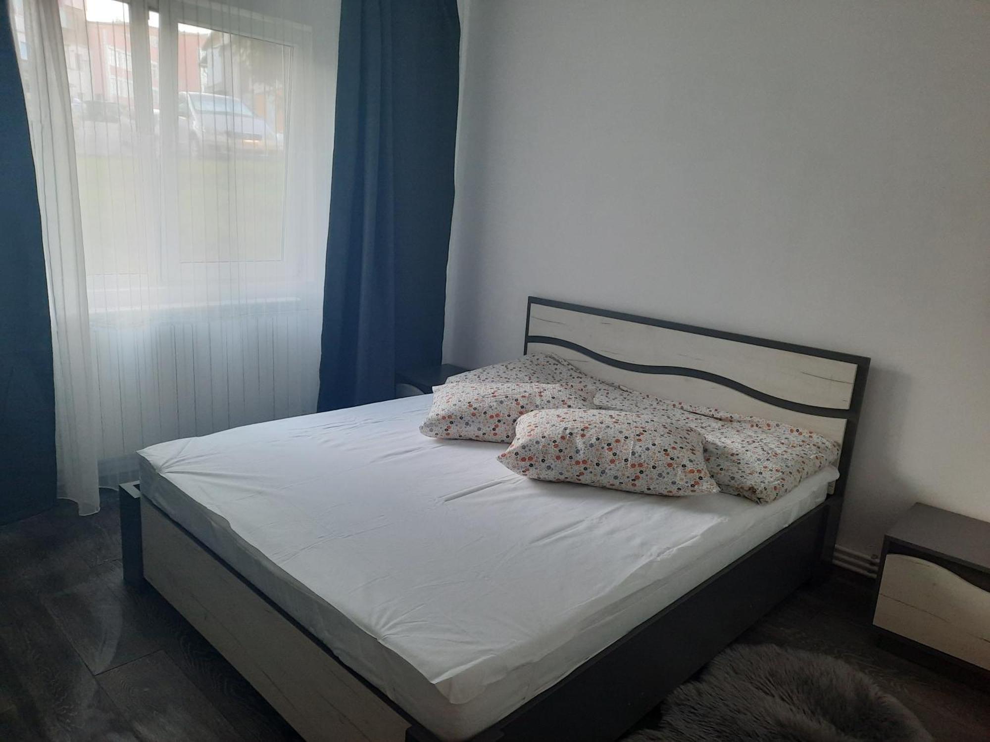 Apartament In Regim Hotelier Deva Eksteriør bilde